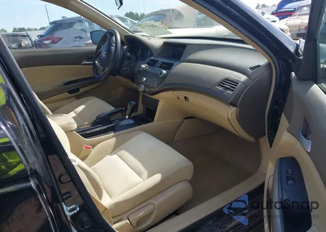 2008 Honda Accord 2.4 Lx-P z USA, uszkodzony, nr VIN 1HGCP26488A141064